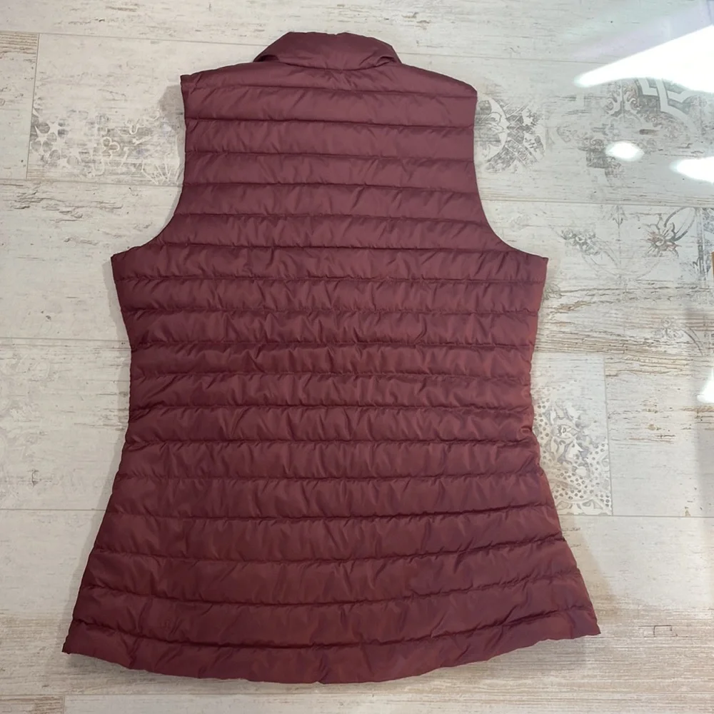 Lululemon Pack It Down Vest In Plumful Size 10 NWOT